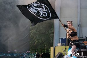 Mehr über den Artikel erfahren Galerie: Feuerschwanz @ Phantasie- und Mittelaltertage 2016