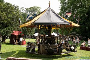 Mehr über den Artikel erfahren Quer über das Gelände – Die Gäste  des MPS-Karlsruhe 2016