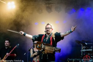 Mehr über den Artikel erfahren Metusa | Mr.Hurley | Rapalje | Saor Patrol @ MPS-Karlsruhe