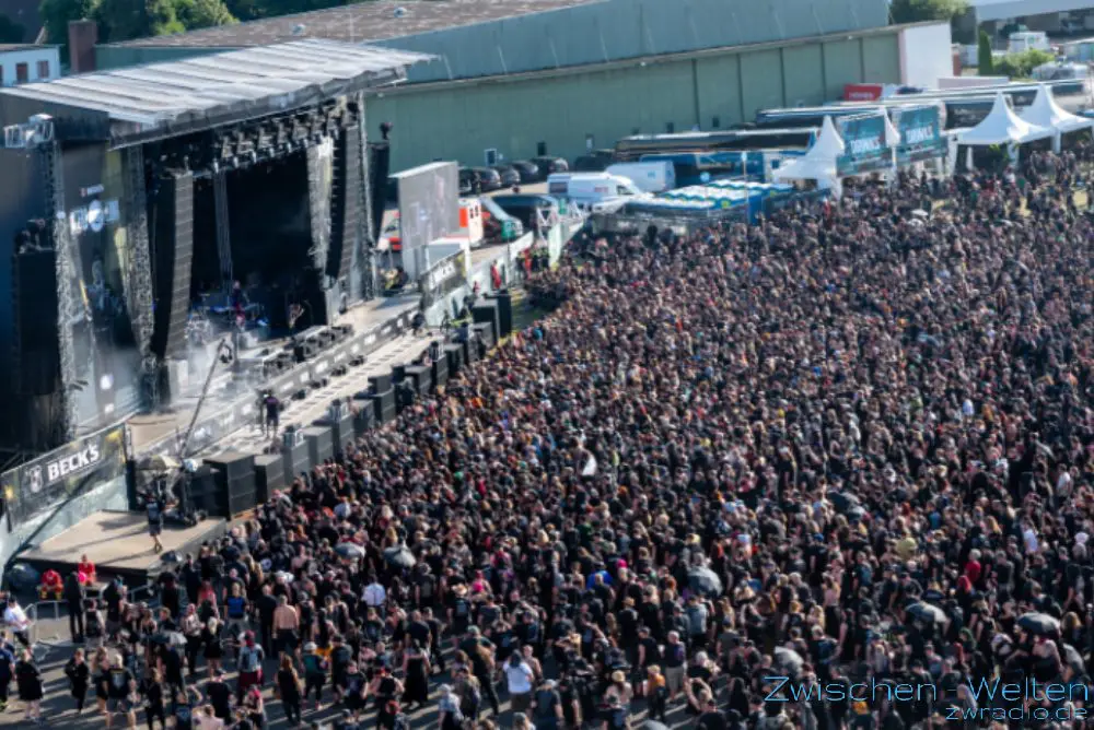 Du betrachtest gerade Galerie: M’era Luna 2024 – Sonntag Teil 1 